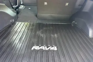 Toyota RAV4 Hybrid 2024 AWD LE 4dr SUV