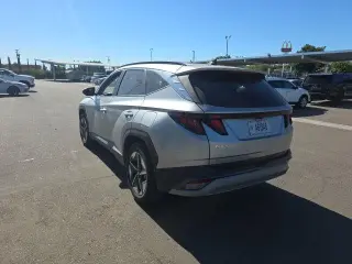 Hyundai TUCSON 2025 SEL 4dr SUV