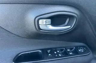 Jeep Renegade 2017 Sport 4dr SUV