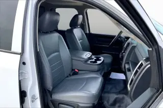 Ram 1500 Classic 2020 4x2 Tradesman 4dr Quad Cab 6.3 ft. SB Pickup