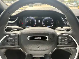 Jeep Grand Cherokee L 2024 4x2 Laredo 4dr SUV