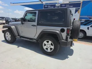 Jeep Wrangler 2015 4x4 Sport 2dr SUV