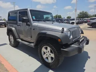 Jeep Wrangler 2015 4x4 Sport 2dr SUV