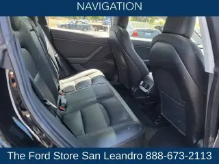 Tesla Model 3 2019 Mid Range 4dr Fastback