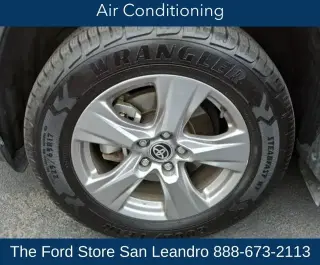 Toyota RAV4 Hybrid 2024 AWD XLE 4dr SUV