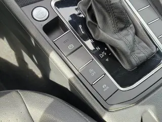 Volkswagen Jetta 2019 SEL 4dr Sedan
