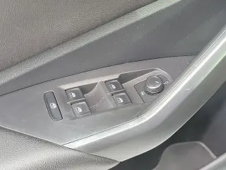 Volkswagen Jetta 2019 SEL 4dr Sedan