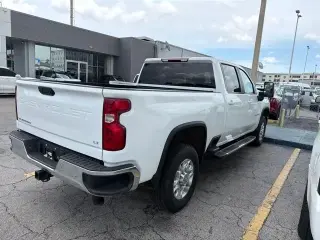 Chevrolet Silverado 2500HD 2022 4x4 LT 4dr Crew Cab SB