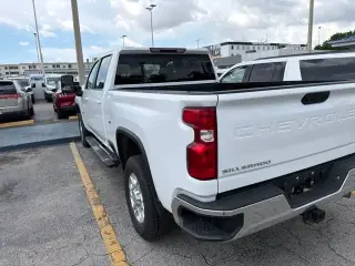 Chevrolet Silverado 2500HD 2022 4x4 LT 4dr Crew Cab SB