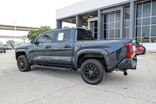 Toyota Tacoma 2025 4x4 SR5 4dr Double Cab 5.0 ft SB