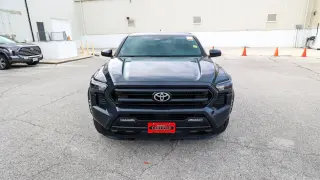 Toyota Tacoma 2025 4x4 SR5 4dr Double Cab 5.0 ft SB