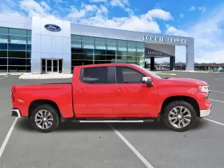 Chevrolet Silverado 1500 2023 4x4 LT 4dr Crew Cab 5.8 ft. SB w/1LT