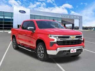 Chevrolet Silverado 1500 2023 4x4 LT 4dr Crew Cab 5.8 ft. SB w/1LT