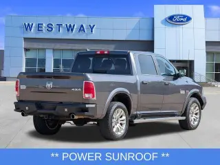 Ram 1500 2017 4x4 Laramie Limited 4dr Crew Cab 5.5 ft. SB Pickup