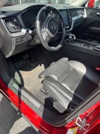 Volvo XC60 2019 AWD T5 Momentum 4dr SUV
