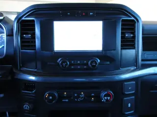 Ford F-150 2023 4x2 XL 4dr SuperCrew 5.5 ft. SB