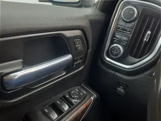 GMC Sierra 1500 2020 4x4 Denali 4dr Crew Cab 5.8 ft. SB