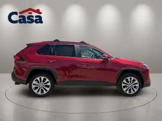Toyota RAV4 2025 XLE Premium 4dr SUV