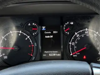 Toyota 4Runner 2022 4x4 SR5 Premium 4dr SUV