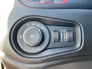 Jeep Renegade 2023 4x4 Trailhawk 4dr SUV