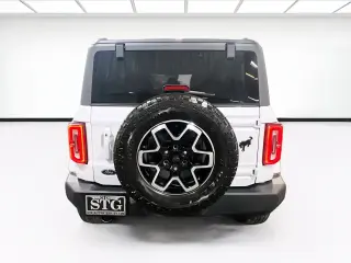 Ford Bronco 2023 4x4 Base Advanced 4dr SUV