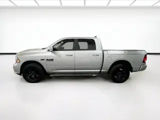 Ram 1500 2018 4x4 Night 4dr Crew Cab 5.5 ft. SB Pickup