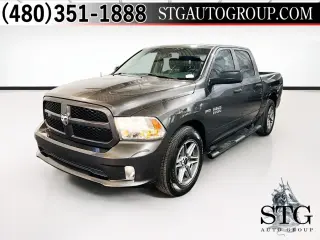 Ram 1500 2017 4x2 Express 4dr Crew Cab 5.5 ft. SB Pickup