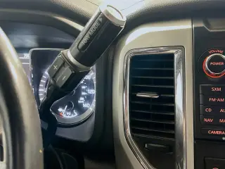 Nissan Titan 2018 4x2 SV 4dr Crew Cab