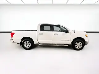 Nissan Titan 2018 4x2 SV 4dr Crew Cab