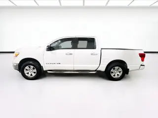 Nissan Titan 2018 4x2 SV 4dr Crew Cab