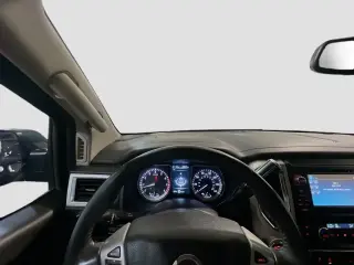 Nissan Titan 2018 4x2 SV 4dr Crew Cab