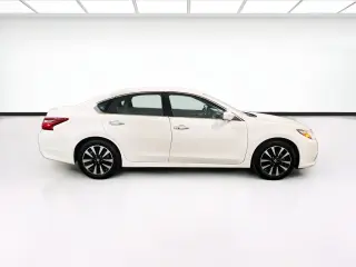 Nissan Altima 2018 2.5 SV 4dr Sedan