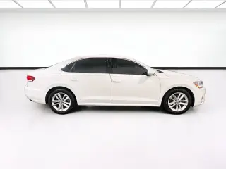 Volkswagen Passat 2020 SE 4dr Sedan