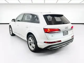 Audi Q7 2023 AWD quattro Premium Plus 55 TFSI 4dr SUV