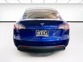 Tesla Model Y 2021 Standard Range 4dr Crossover