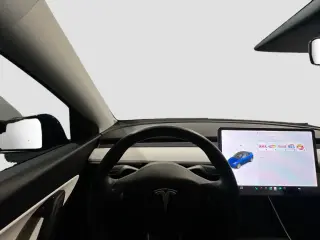 Tesla Model Y 2021 Standard Range 4dr Crossover