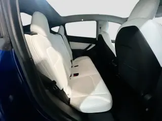Tesla Model Y 2021 Standard Range 4dr Crossover