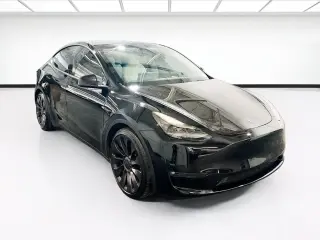Tesla Model Y 2023 AWD Performance 4dr Crossover