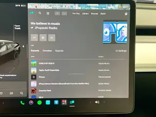 Tesla Model Y 2023 AWD Performance 4dr Crossover