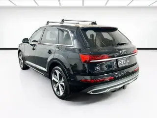 Audi Q7 2021 AWD quattro Premium Plus 55 TFSI 4dr SUV