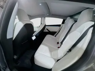Tesla Model 3 2025 AWD Long Range 4dr Fastback