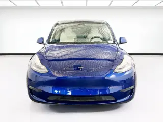 Tesla Model Y 2022 AWD Long Range 4dr Crossover