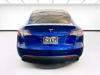 Tesla Model Y 2022 AWD Long Range 4dr Crossover