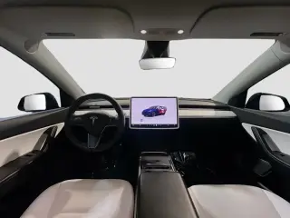 Tesla Model Y 2022 AWD Long Range 4dr Crossover