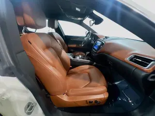 Maserati Ghibli 2020 4dr Sedan