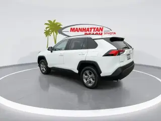 Toyota RAV4 2023 AWD XLE 4dr SUV