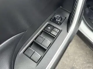 Toyota RAV4 2023 AWD XLE 4dr SUV
