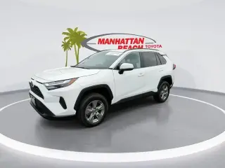 Toyota RAV4 2023 AWD XLE 4dr SUV