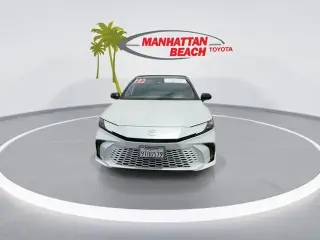Toyota Camry 2025 SE 4dr Sedan