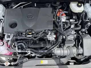 Toyota Camry 2025 SE 4dr Sedan